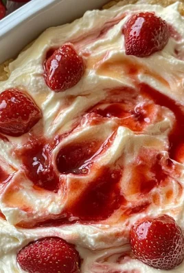 5 Minute Strawberry Cheesecake Dip