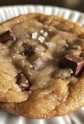 The Best Single-Serve Chocolate Chip Cookie