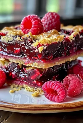 Dark Chocolate Raspberry Pie Bars: A Decadent Fusion of Flavors